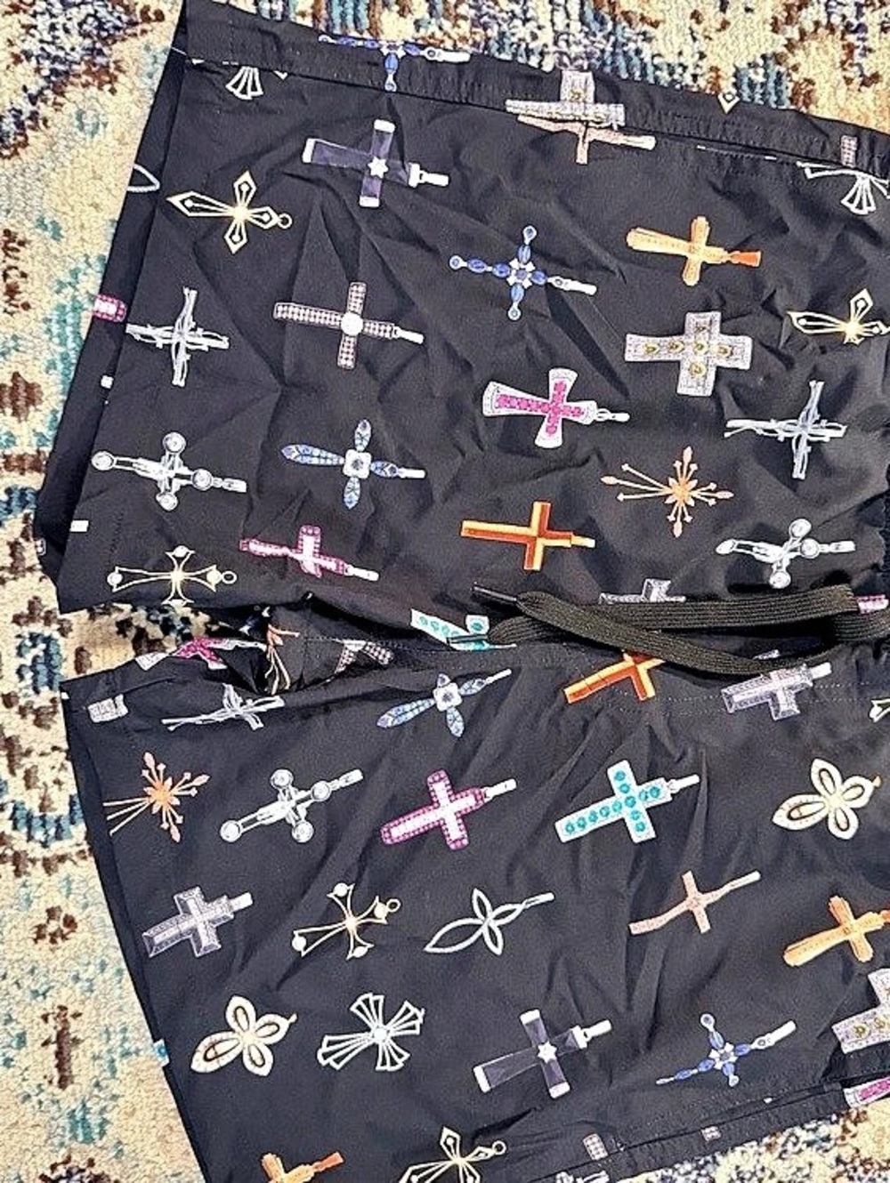 Santi's Cross Print Athletic Shorts in Black Size Medium